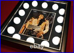 MICHAEL JACKSON AUTOGRAPH Signed Rare PHOTO, Lighted Frame, UACC RD#228, COA DVD
