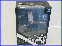 Michael Jackson 1/6 12 Billie Jean figure doll glove mic hat signature #426 RARE