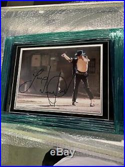 Michael Jackson Autographed 8x10 Inscription Love RARE READ DESC. PSA CERT