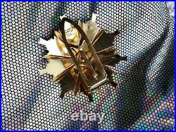 Michael Jackson Brooch signed official tour worn rare from jacket pre owned