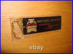 Michael Jackson Dangerous World Tour In Japan 1992 Original 2x Keyring MEGA RARE