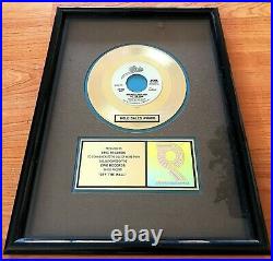 Michael Jackson EPIC AWARD OFF THE WALL Gold Single To Epic Records! RARELY