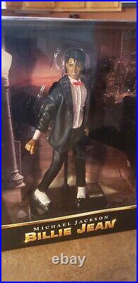 Rare! NEW In Box! Michael Jackson Billie Jean 10 Playmates 2010 Collector Doll