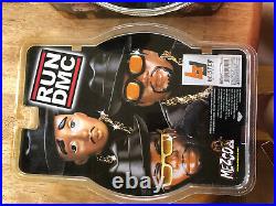 Run Dmc Mezco Figure Run and DMC Rare Black Clothes Ver. In stock 7 inch 2 LOT